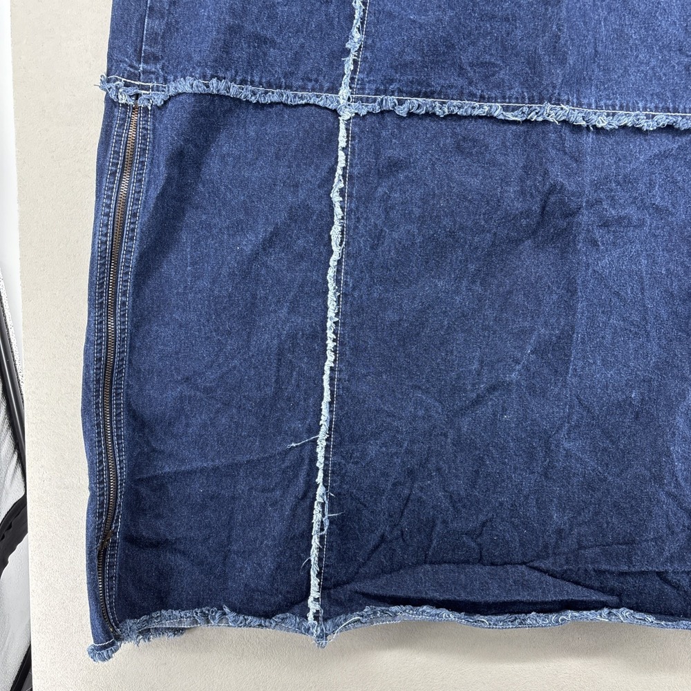 Ashley Stewart Denim Jean Skirt 26W Plus Size Patchwork Raw Hem Zip Detail Y2K - Picture 6 of 14